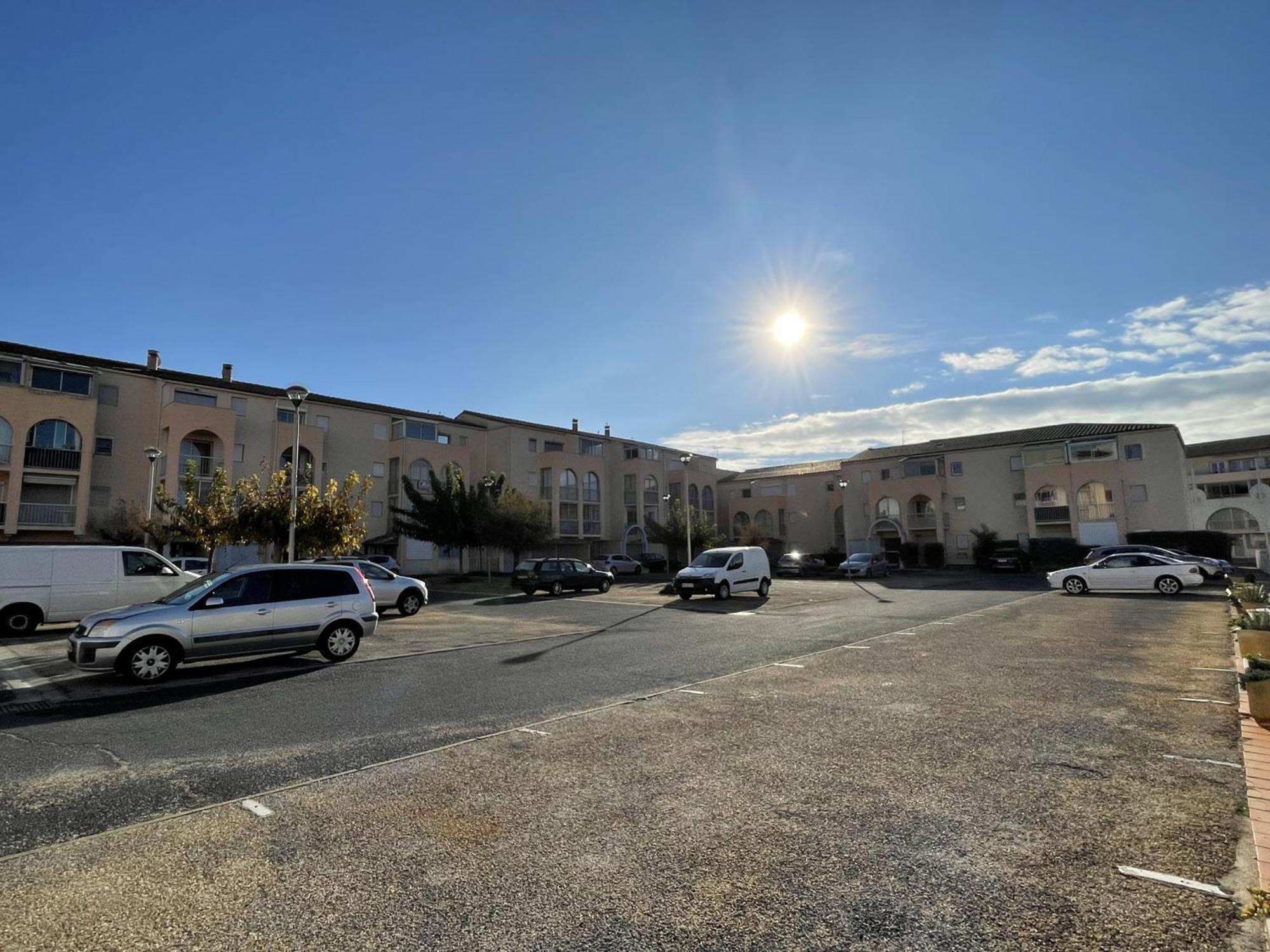 Charmant 2 Pieces Avec Mezzanine, Parking, A 300M De La Plage Et Commerces - Fr-1-338-502 Sete Exterior photo