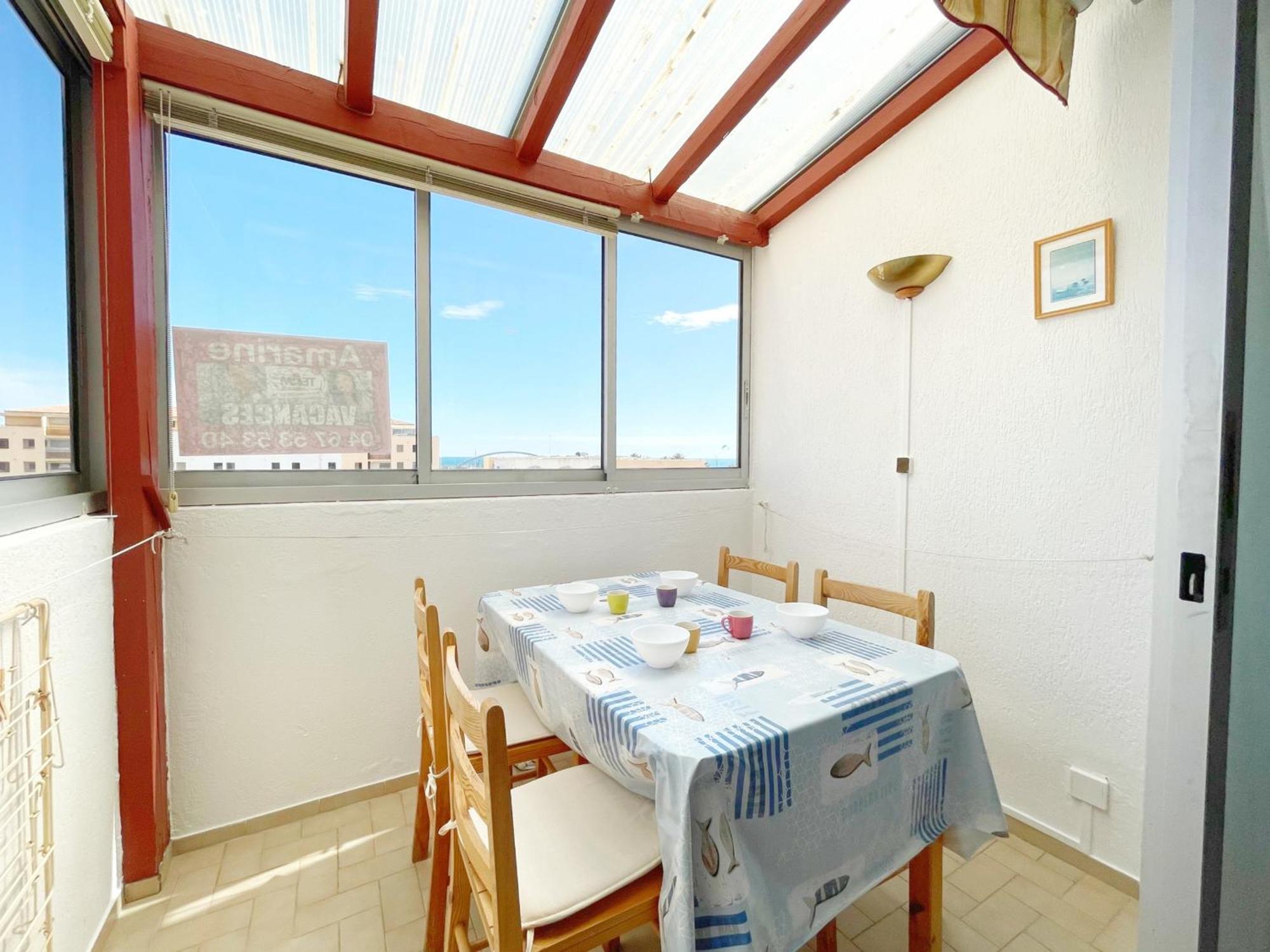 Charmant 2 Pieces Avec Mezzanine, Parking, A 300M De La Plage Et Commerces - Fr-1-338-502 Sete Exterior photo